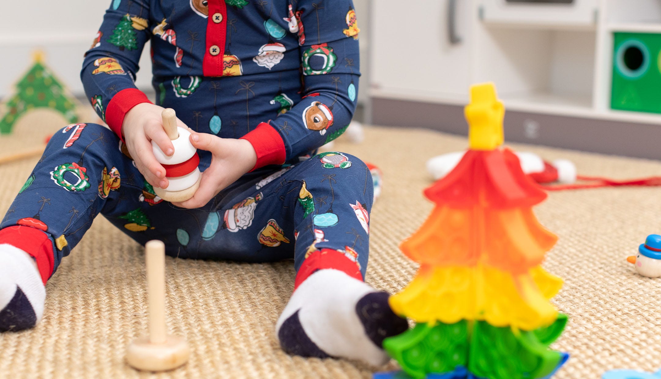 shop for toys for christmas