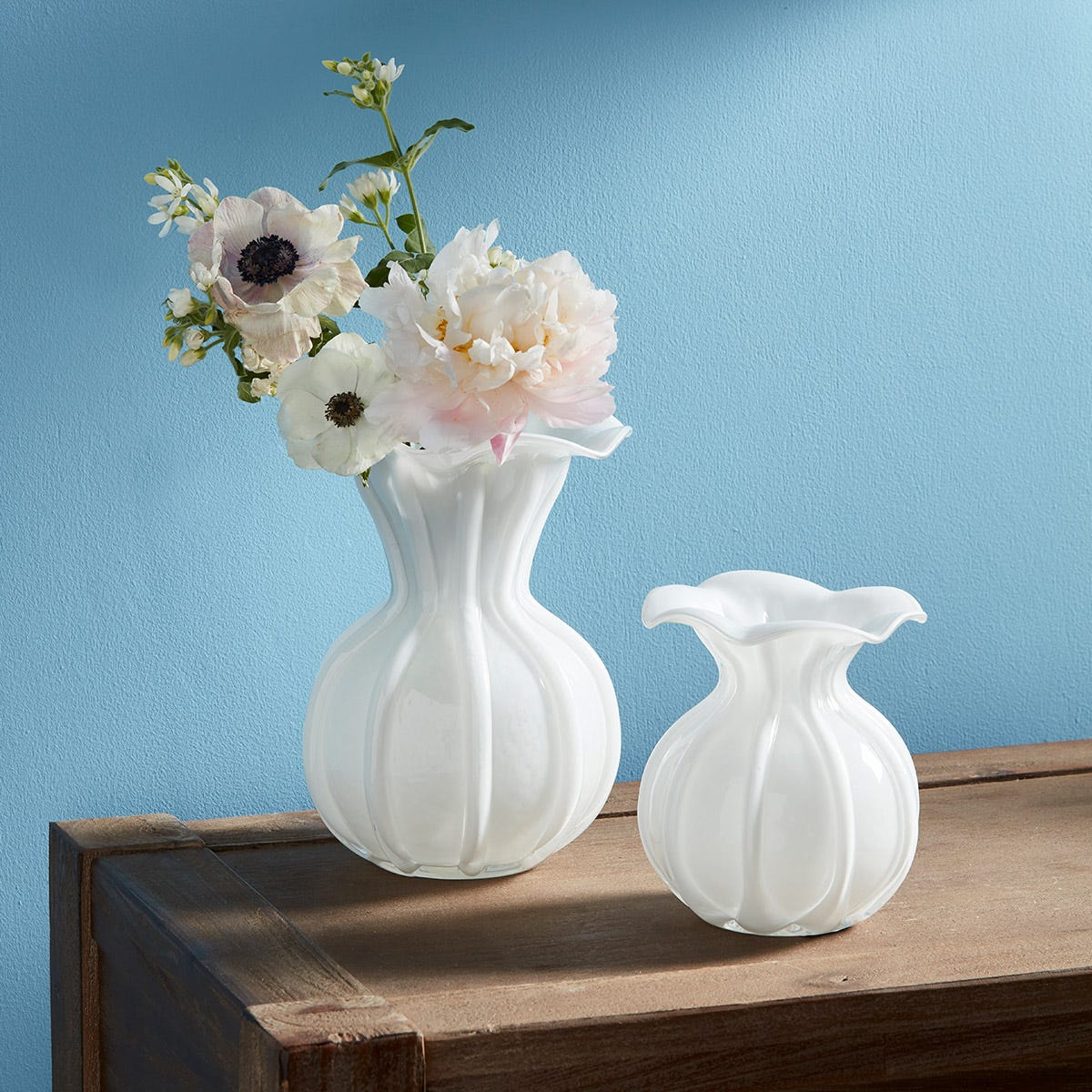 Large Ruffled Glass Vase